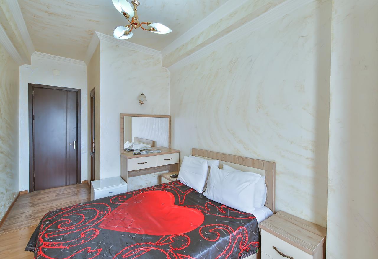 Royal Hotel Batumi Zewnętrze zdjęcie
