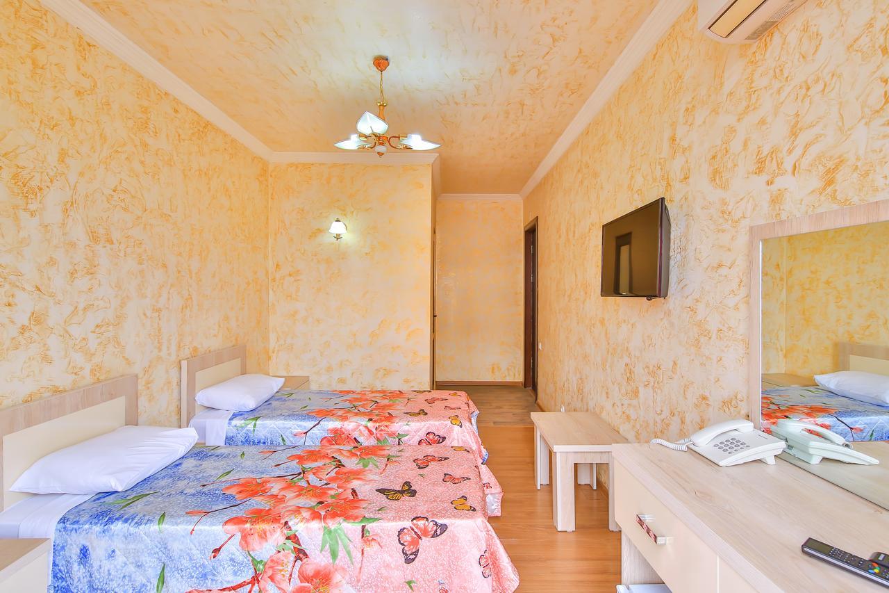 Royal Hotel Batumi Zewnętrze zdjęcie