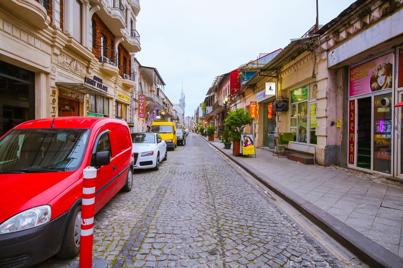 Royal Hotel Batumi Zewnętrze zdjęcie