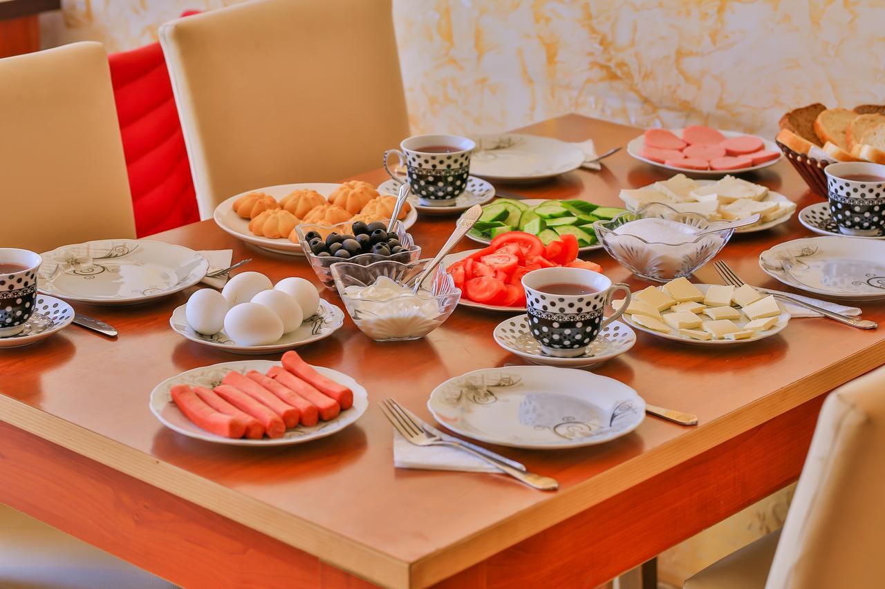 Royal Hotel Batumi Zewnętrze zdjęcie